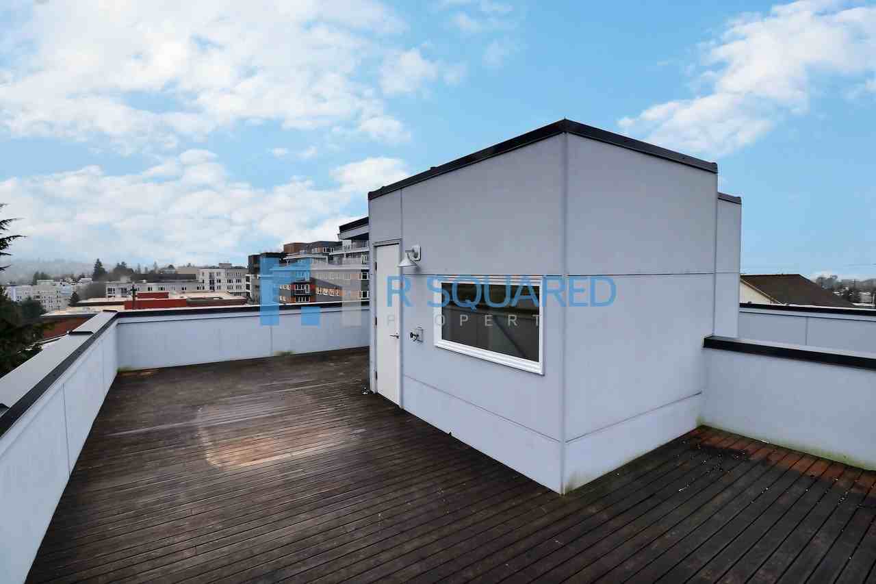 4447 41st Ave Sw #B - Photo 6 of 23