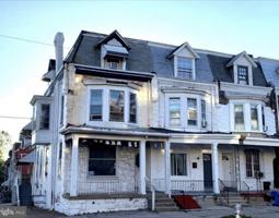 featured image of 1300 N 11th St #1