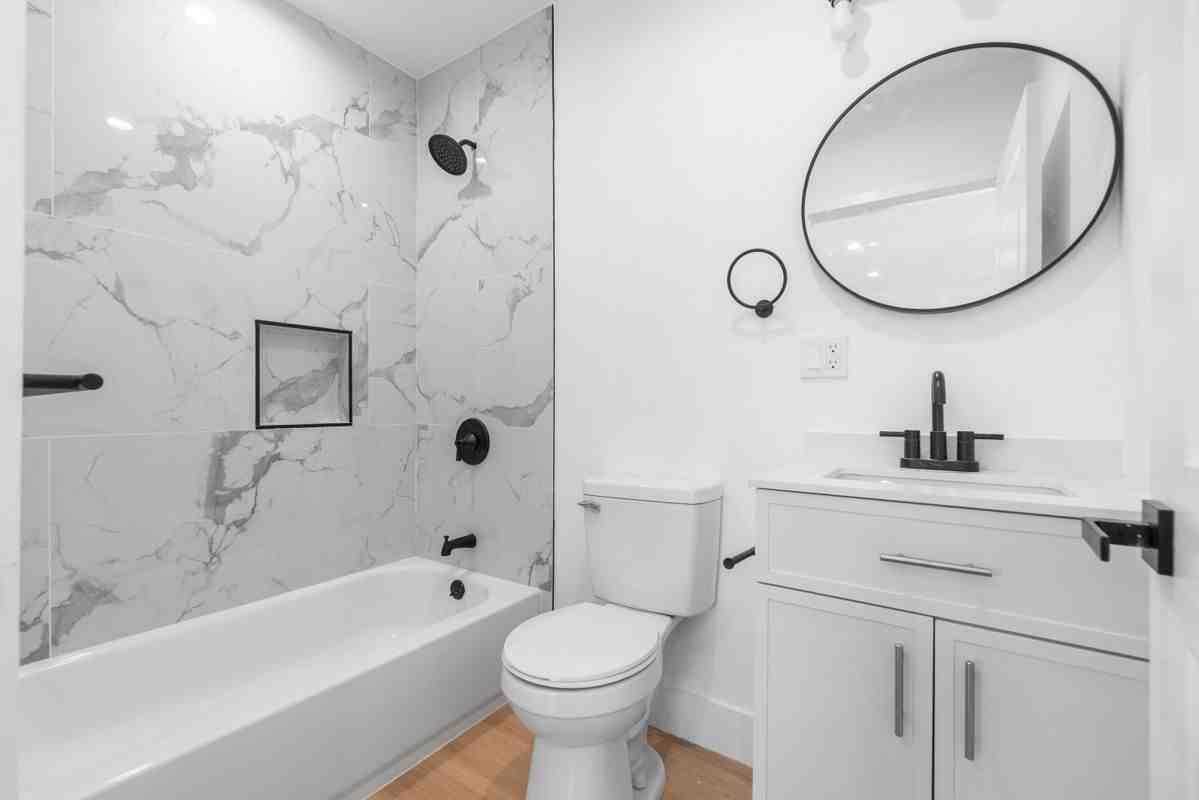 301 S Cabrillo Ave - Photo 7 of 13