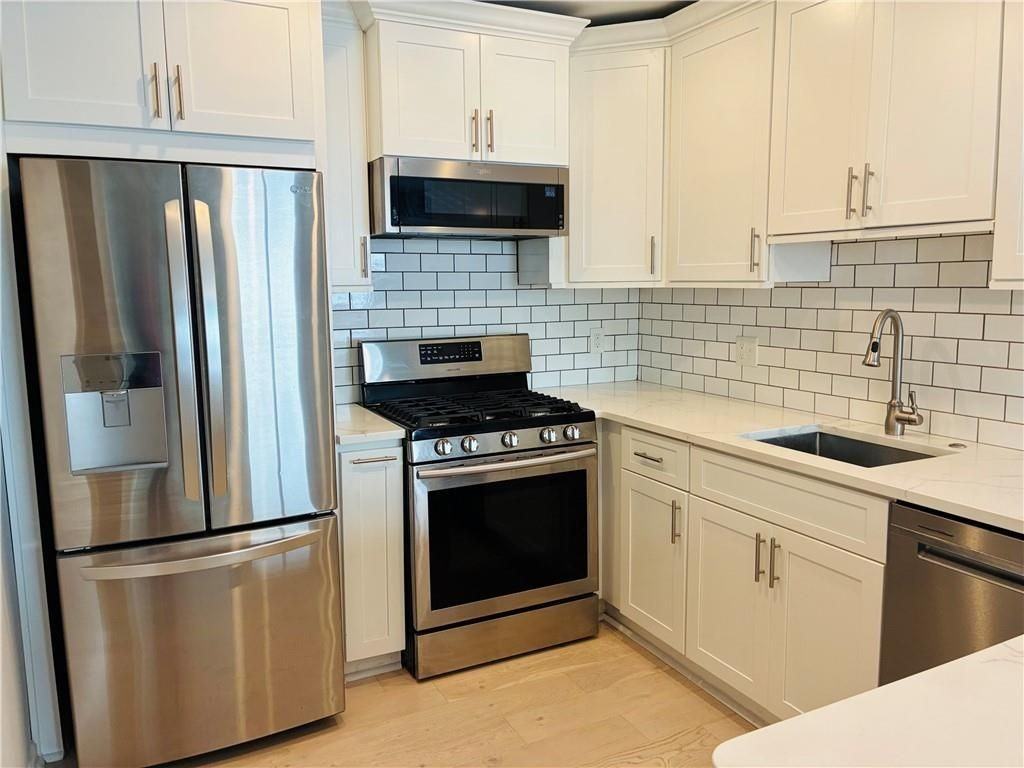 3842 Avensong Village Cir - Photo 6 of 30