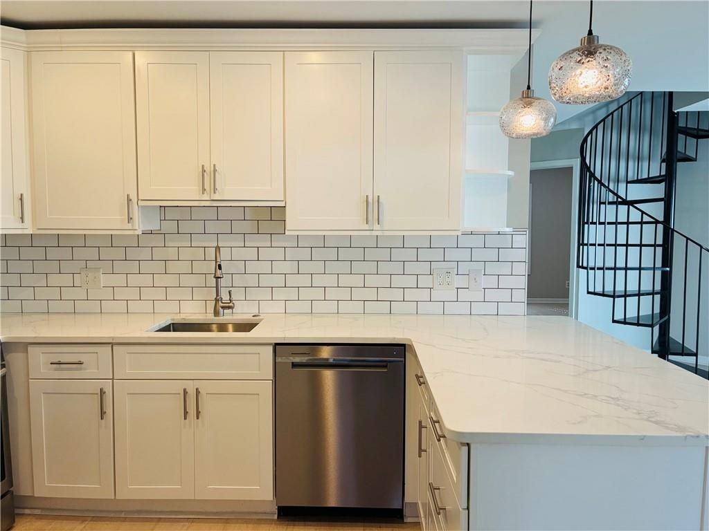 3842 Avensong Village Cir - Photo 7 of 30