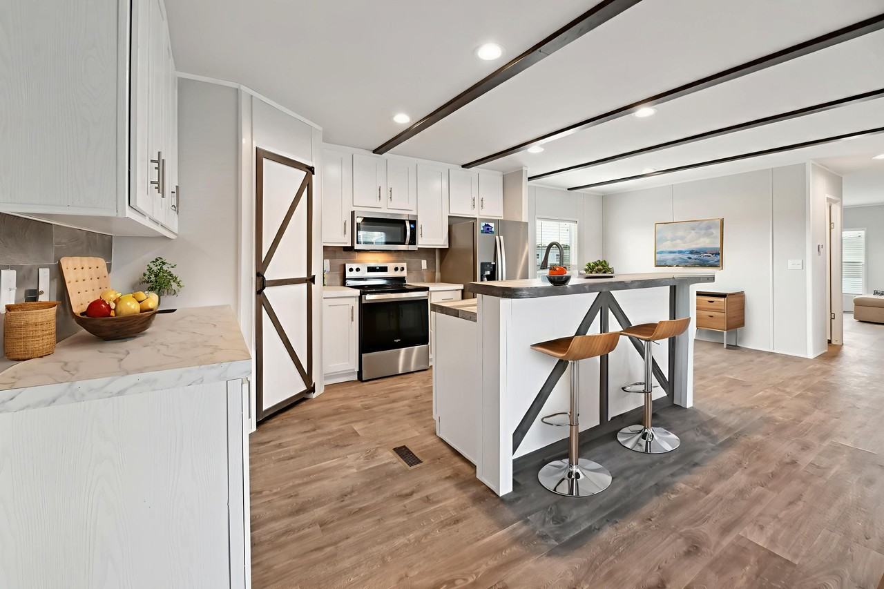 Solèna - Photo 5 of 9