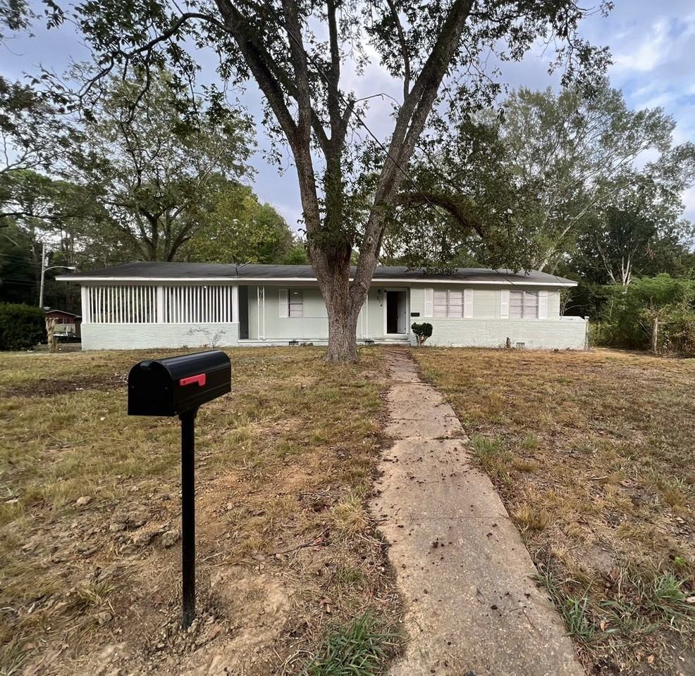 314 Mcdowell Park Cir