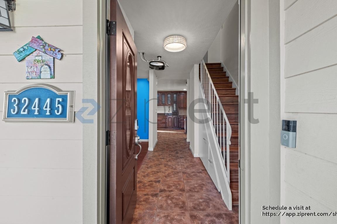 32445 Lake Barlee Ln - Photo 5 of 23