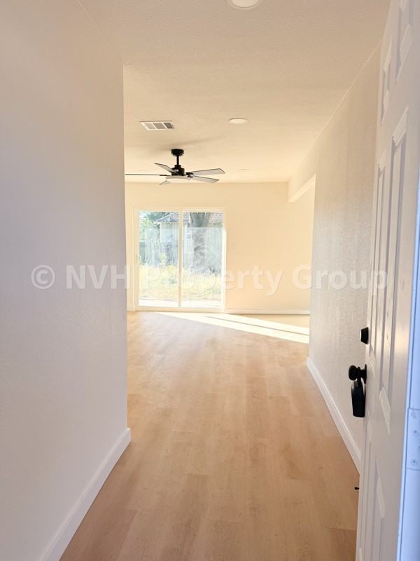 308 East Bourn Street - Photo 3 of 11