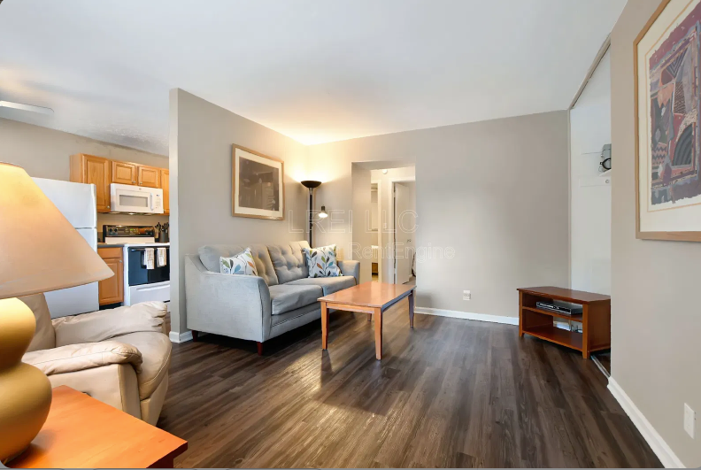 2907 Noe Ct #1 - Photo 2 of 2