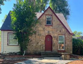 W Magnolia St #B - Photo 1 of 1