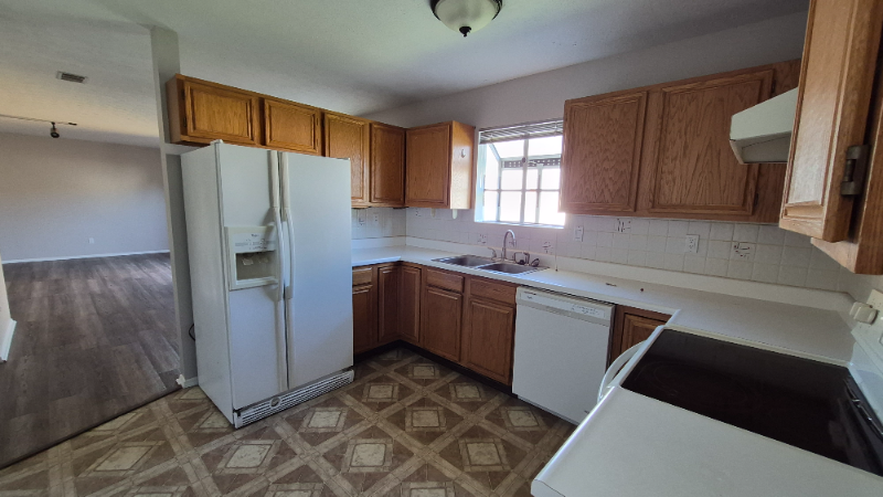 1471 Eagle Highlands Dr - Photo 2 of 18