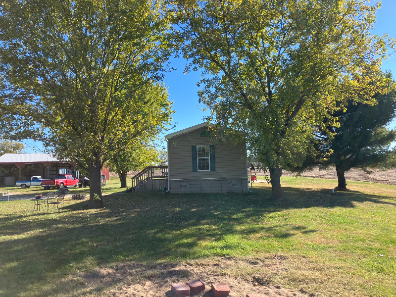16385 Highway D - Photo 2 of 12