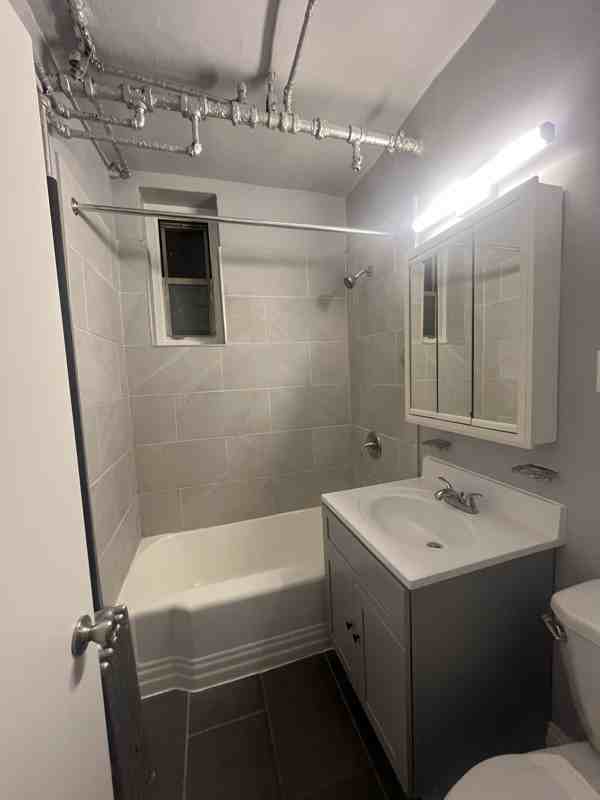 68 Elmwood Ave #U - Photo 3 of 4