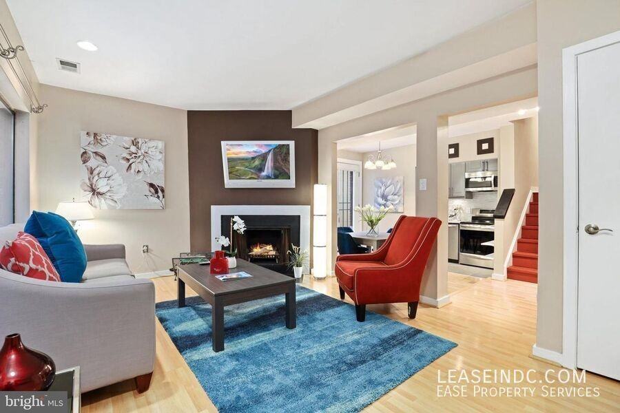 1435 Corcoran St Nw #5 - Photo 3 of 27