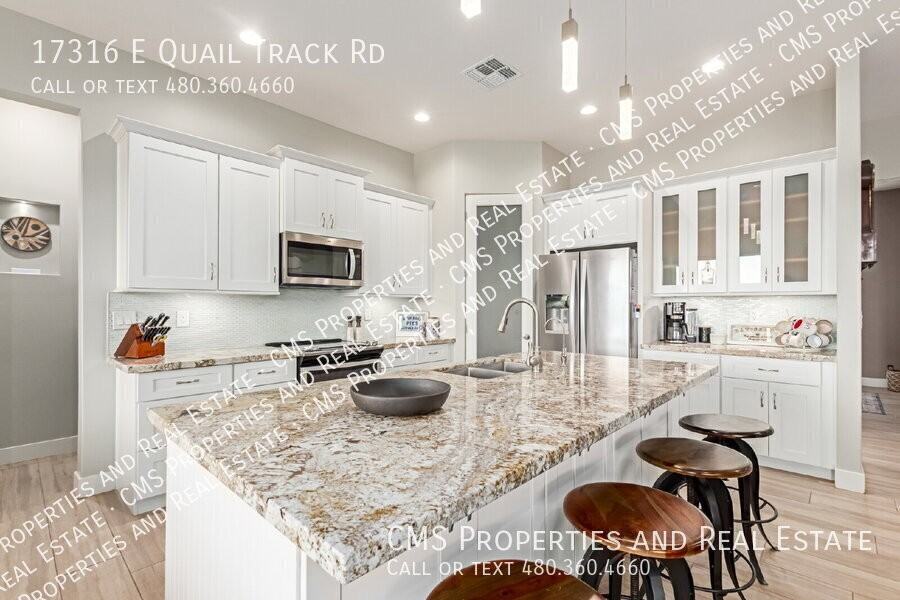 17316 E Quail Track Rd - Photo 2 of 35
