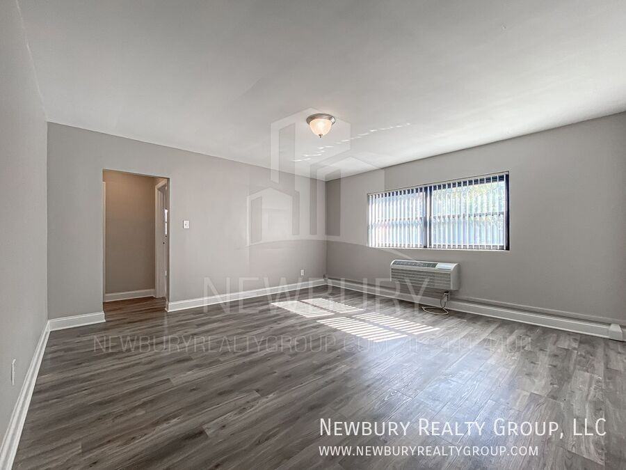 1335 Washington Boulevard #6 - Photo 3 of 27