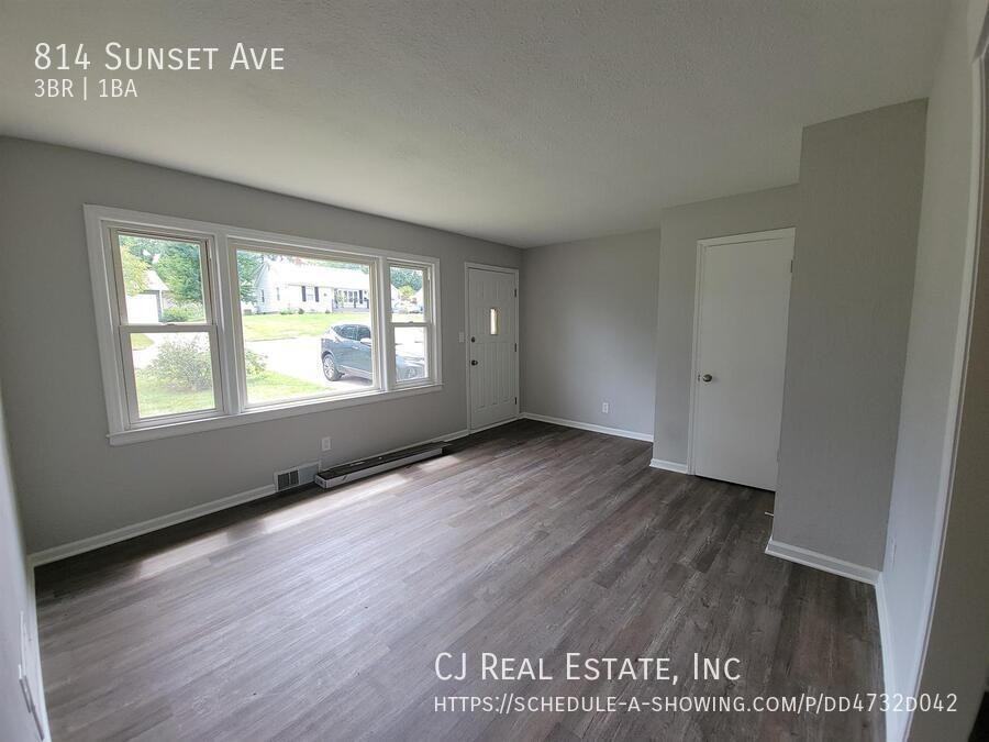 814 Sunset Ave - Photo 2 of 11