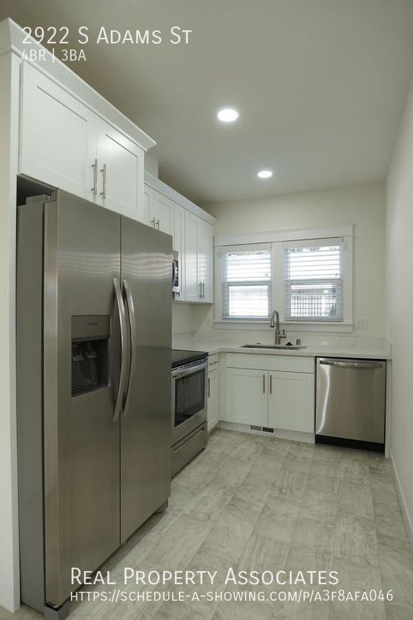 2922 S Adams St - Photo 7 of 38