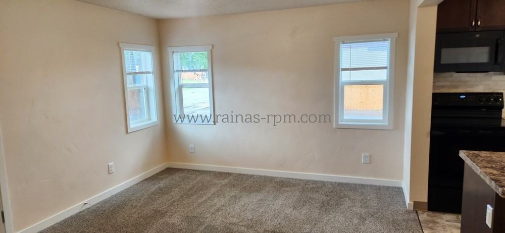 502 E 40th St #NA - Photo 3 of 14