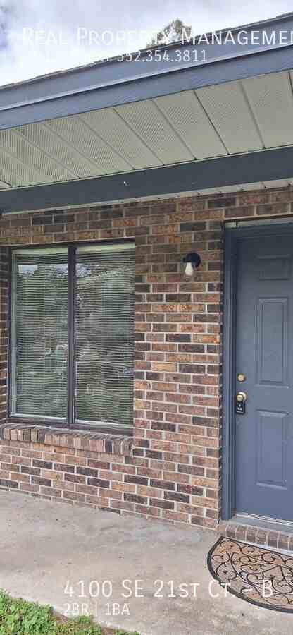 4100 Southeast 21st Court #B