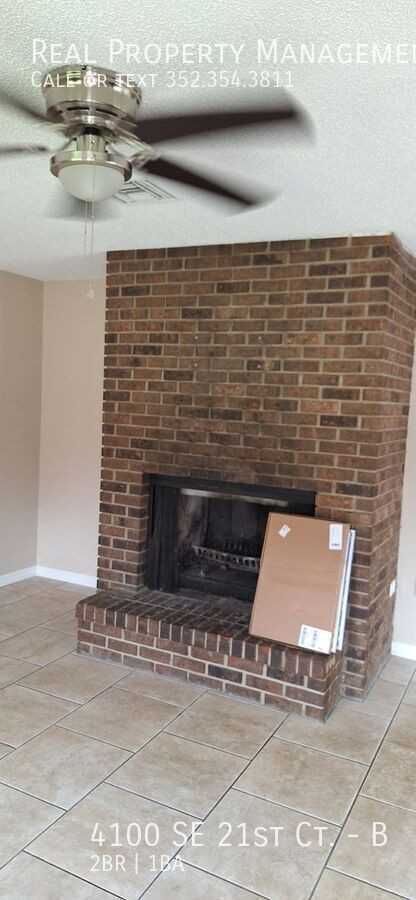 4100 Southeast 21st Court #B - Photo 2 of 5