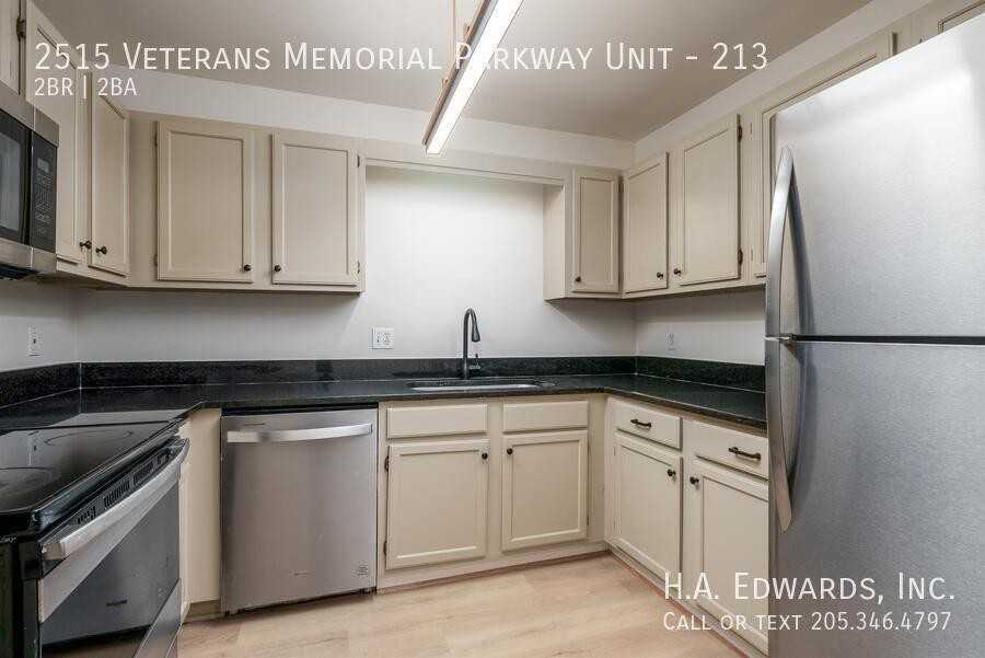 2515 Veterans Memorial Pkwy #213 - Photo 4 of 24