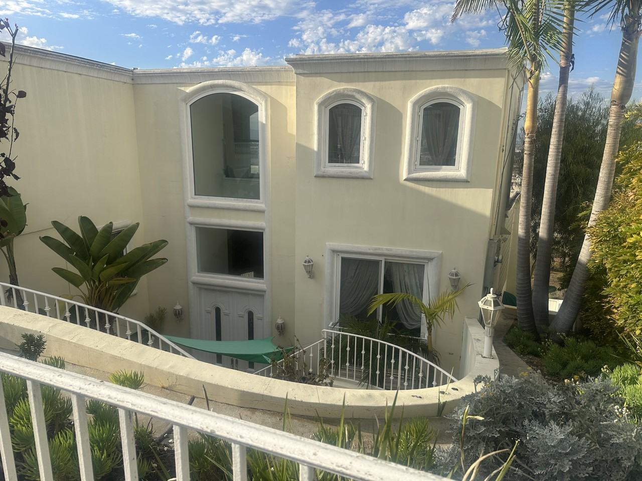 8120 Billowvista Dr #NA - Photo 2 of 36