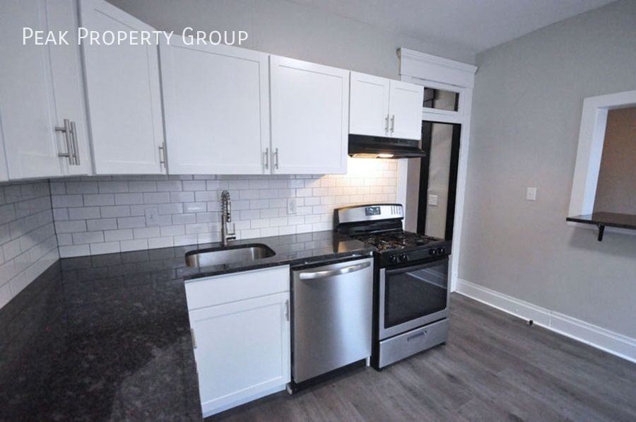 131 West Eighth Avenue #B - Photo 4 of 15