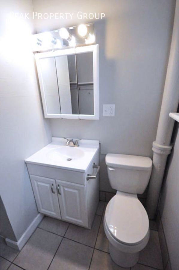 131 West Eighth Avenue #B - Photo 6 of 15