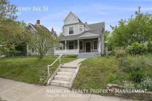 featured image of 327 Henry Ave Se
