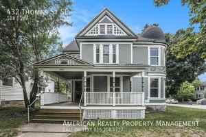 featured image of 432 Thomas St Se
