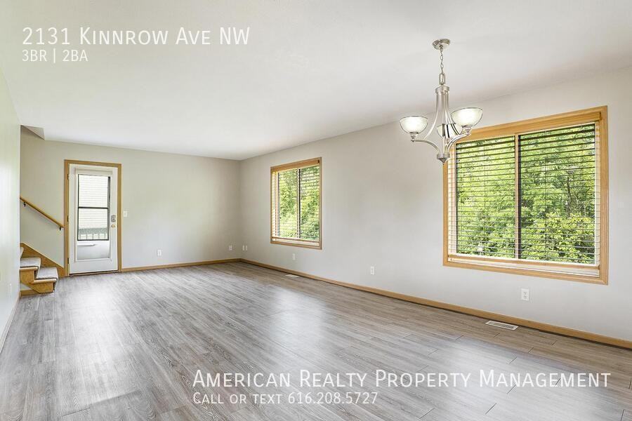 2131 Kinnrow Ave Nw - Photo 6 of 18