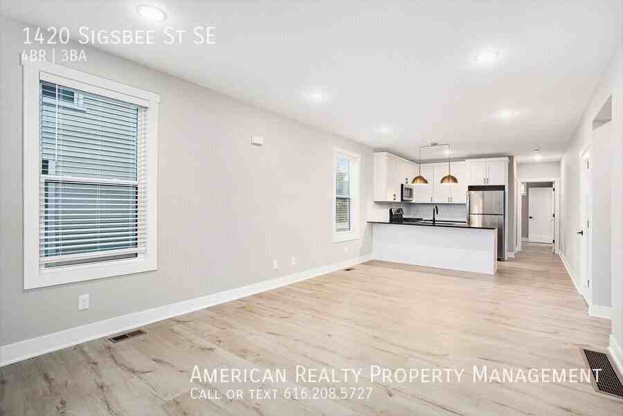 1420 Sigsbee St Se - Photo 2 of 18