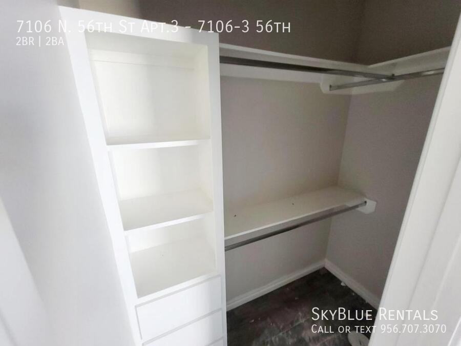 7106 North 56th Street - Photo 3 of 11