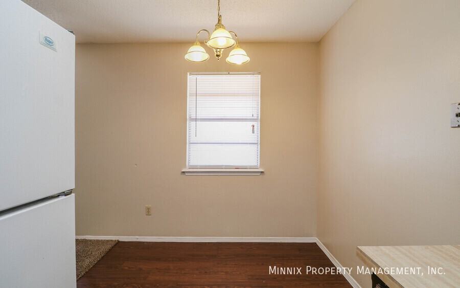 500 4th Ave #20 - Photo 6 of 27