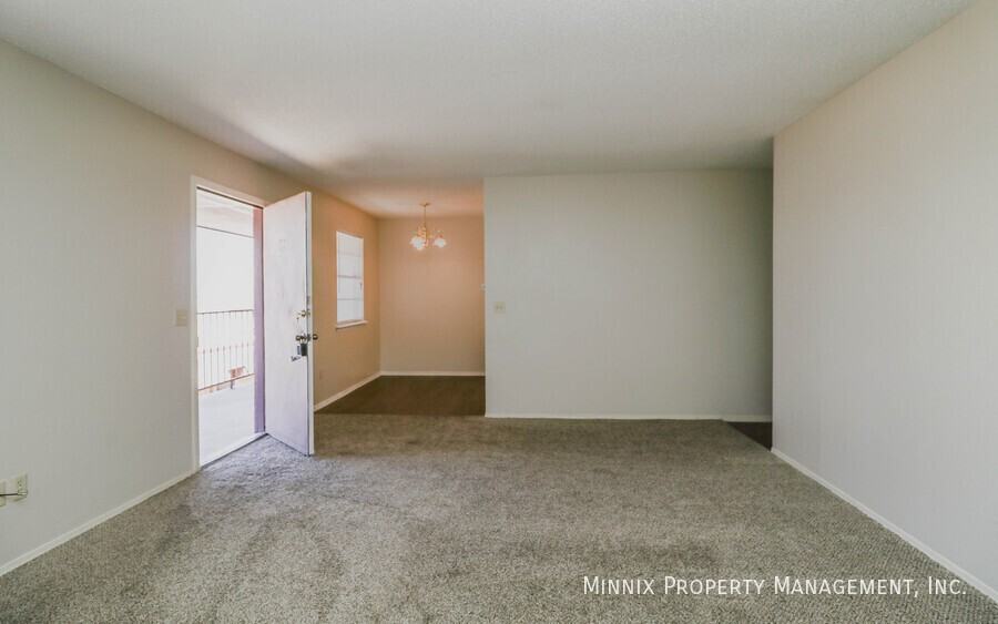 500 4th Ave #20 - Photo 7 of 27