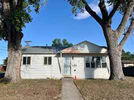 featured image of 990 Newark St