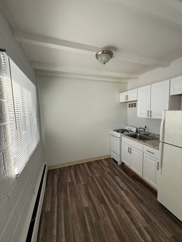 Brookside Apartments - Photo 2 of 8