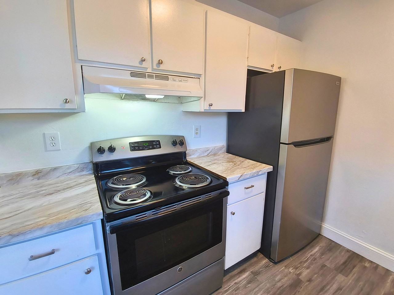 4553 Gulfstream Road - Photo 5 of 21