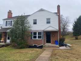 featured image of 302 Maple Rd