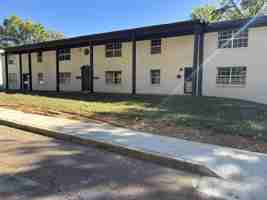 featured image of 254 Lake Dr Apt 2