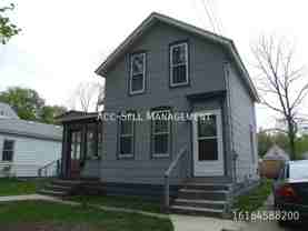 32 Colfax St Ne #2 - Photo 1 of 1