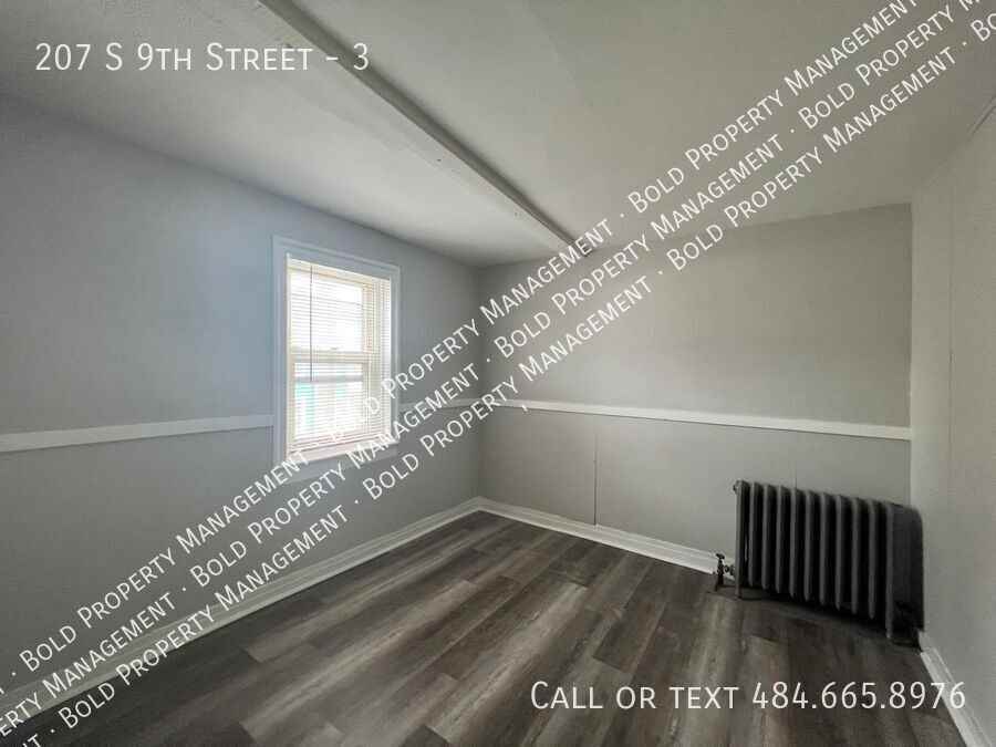 207 S 9th St #3 - Photo 5 of 8