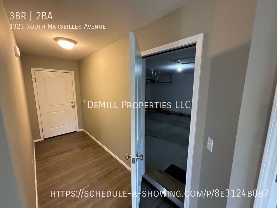 1323 S Marseilles Ave - Photo 4 of 34