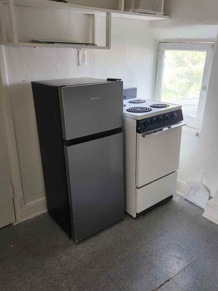 114 South Princess Street, Apt 5, Shepherdstown WV 25443 - Photo 6 of 9