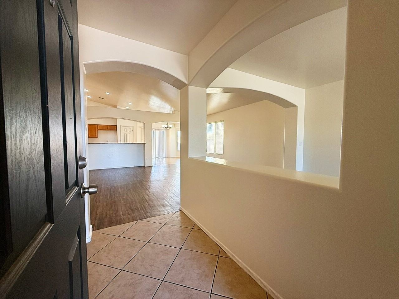 60 S 238th Ln - Photo 2 of 27