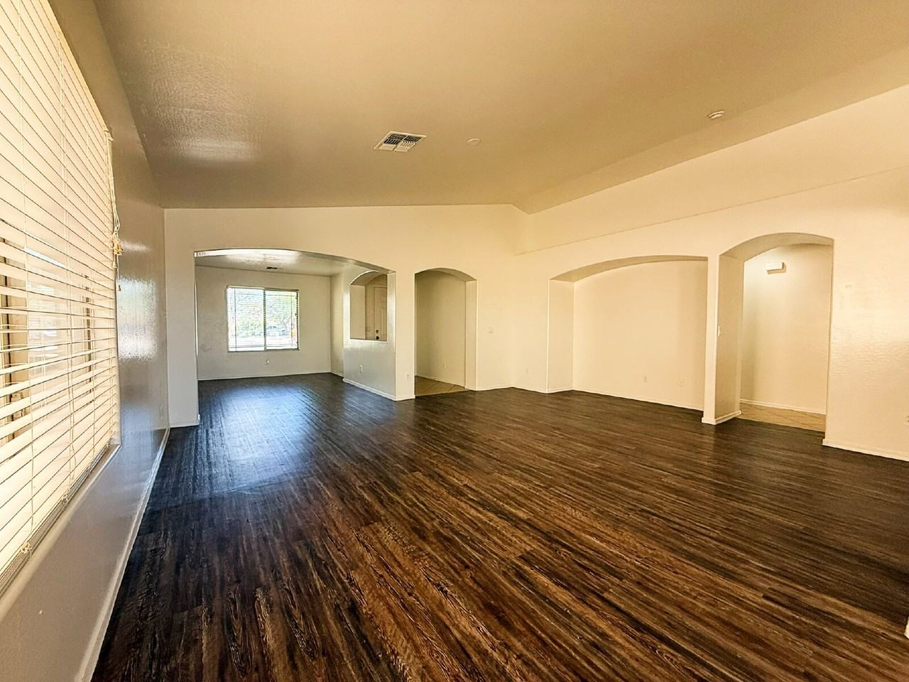 60 S 238th Ln - Photo 6 of 27