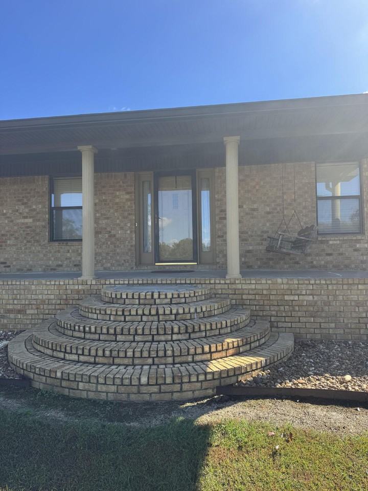 380 County Road 152 - Photo 3 of 22