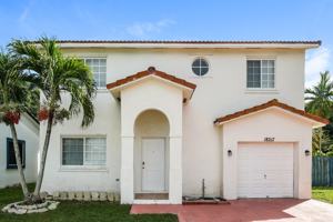 featured image of 18217 Sw 154th Ct