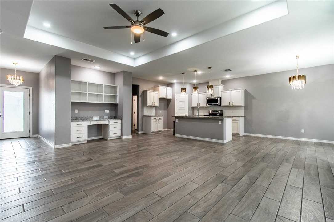 3425 Pineda Street - Photo 4 of 32