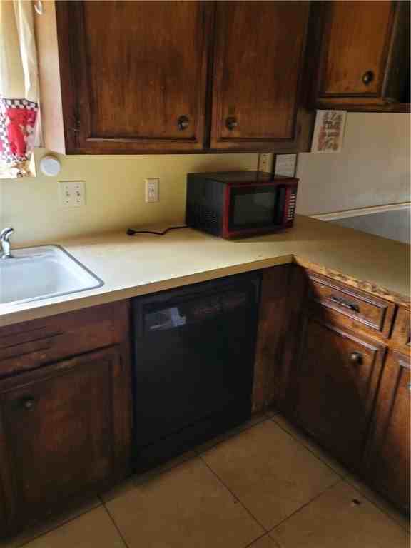 6705 Canyon Creek Drive - Photo 4 of 8