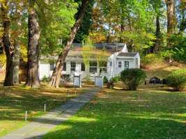 featured image of 44 Roseville Rd