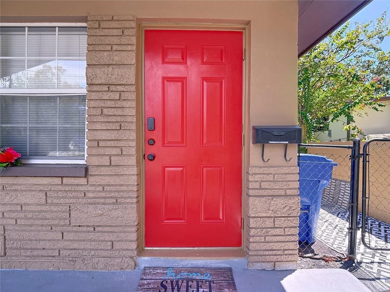 137 Se Jefferson Cir N - Photo 5 of 24